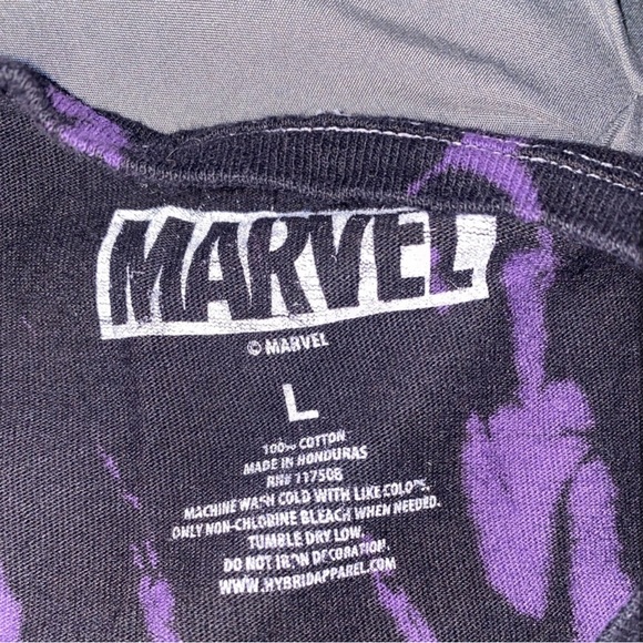 Marvel T-Shirt - Picture 3 of 3